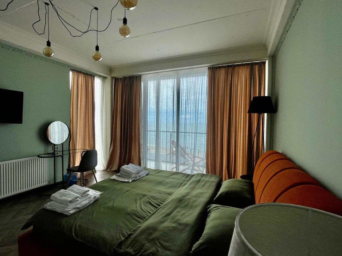 Claude Monet Seaside Hotel Grigoleti Buitenkant foto